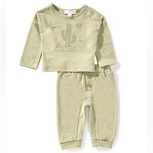 Dillards graphic top and pant set - size 6 months